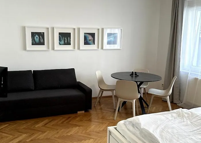 Daire Bright & Modern - Close To Center *